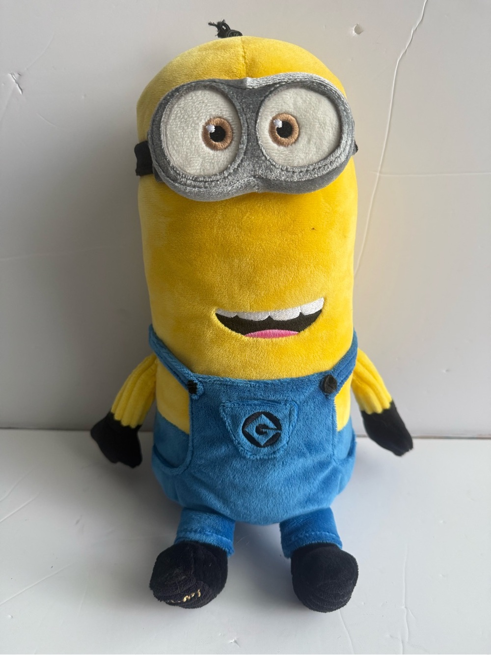 Scentsy Buddy Minions Kevin Plush 13 Inches No Scent Pak